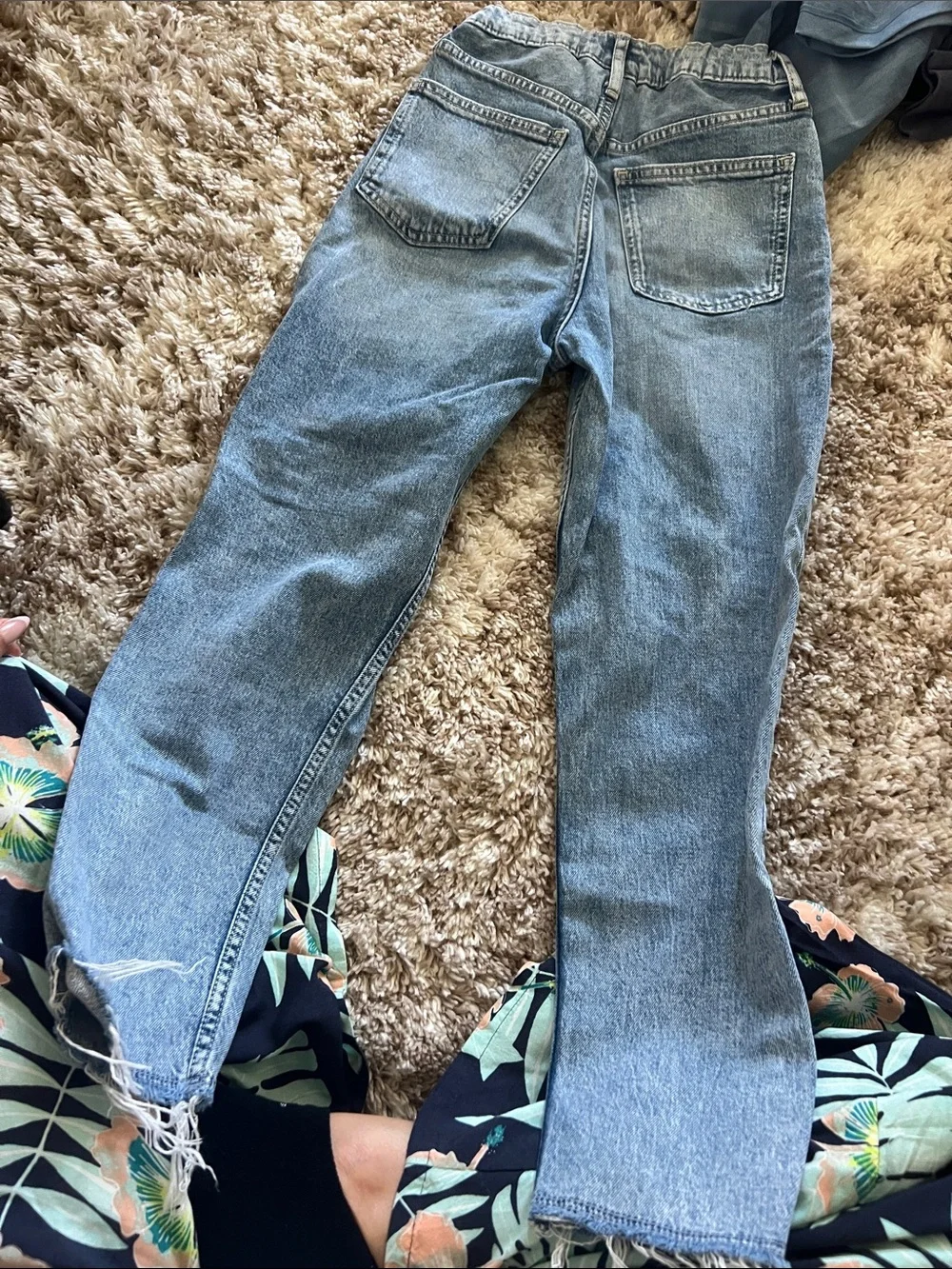 GAP mom jeans bin 6